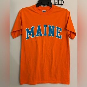 Gildan Womens Sz Small Maine Tourist Short Sleeve Orange Blue Tee Shirt Souvenir